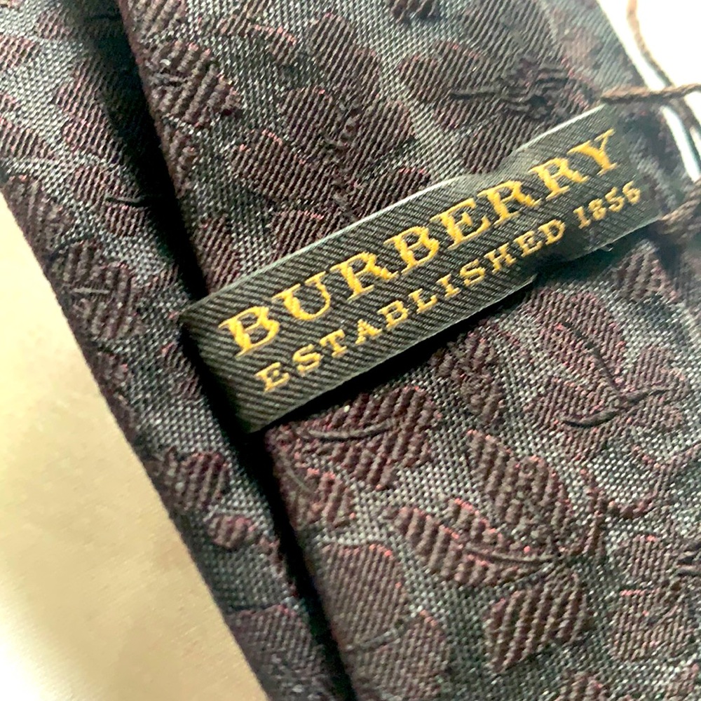 Burberry Prorsum men’s silk tie made in Italy